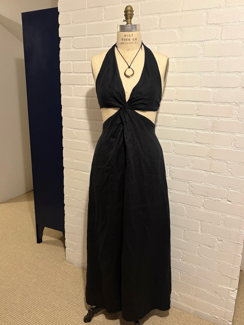 Banana Republic Lenin Black Halter Cutout Maxi Dress - Classic Evening Style